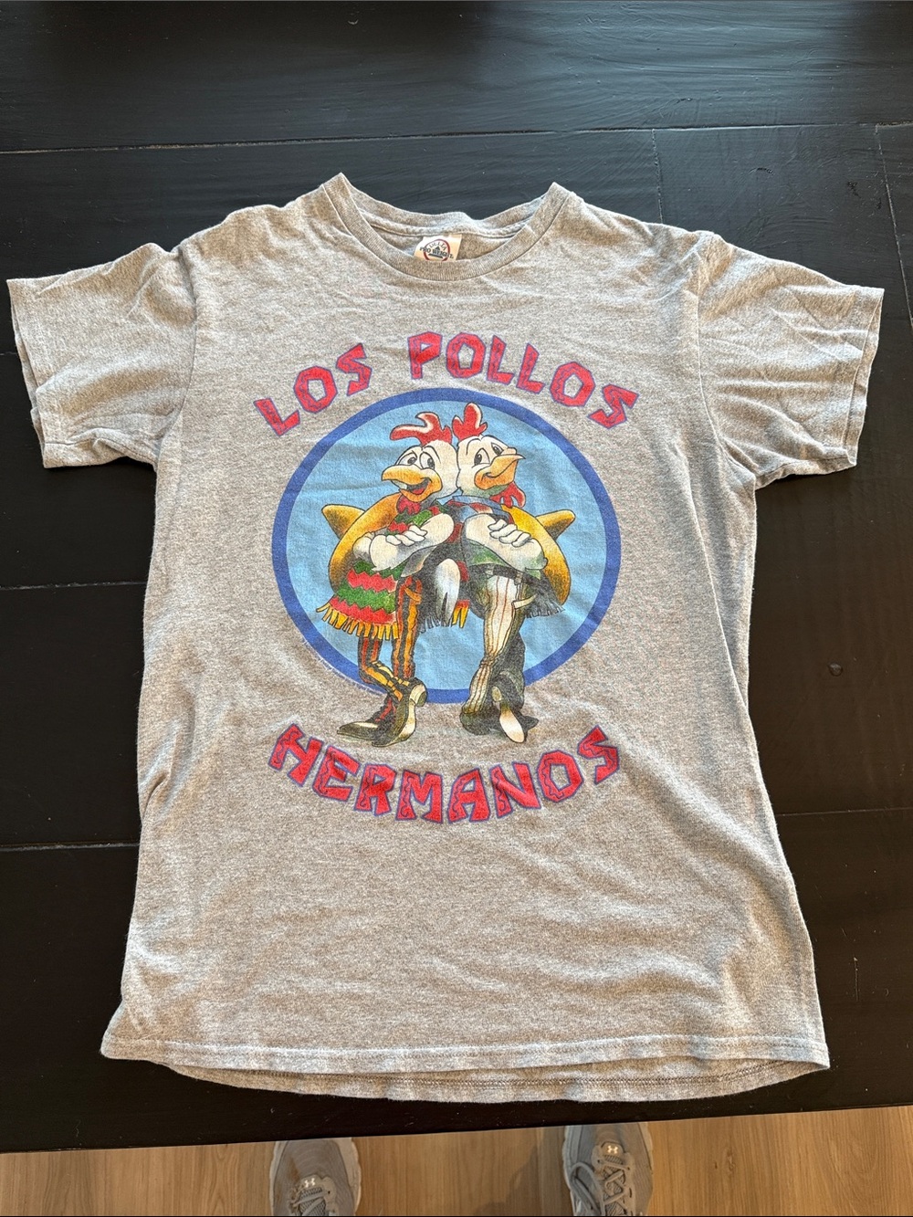 Los Pollos Hermanos shirt size small